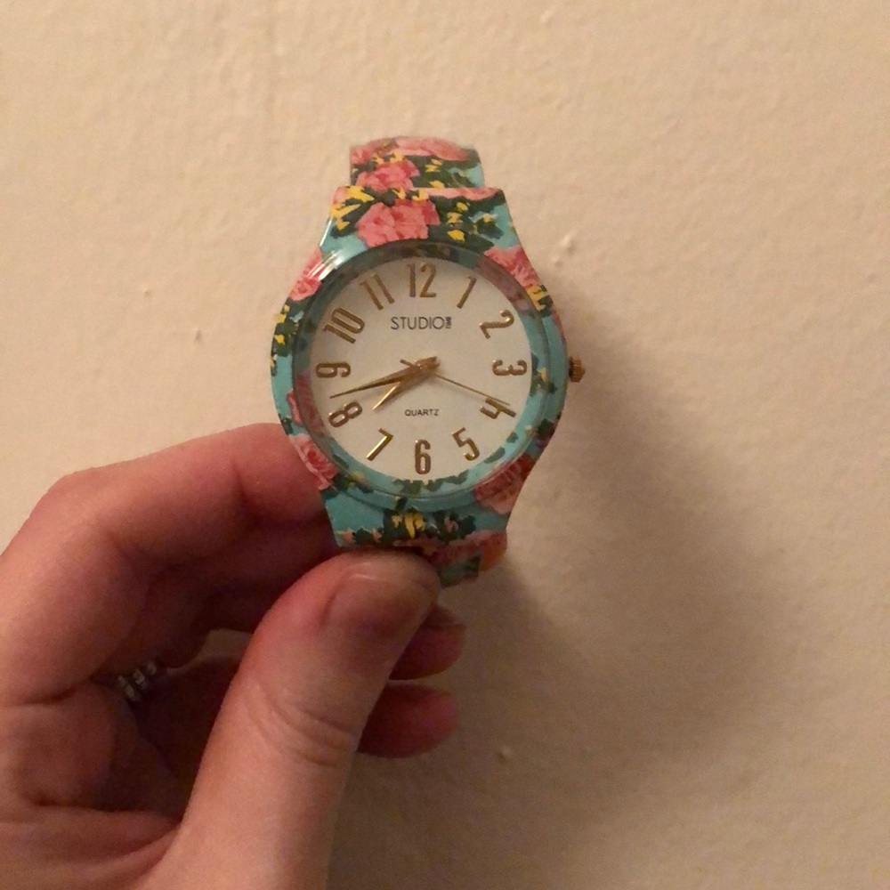 Floral watch